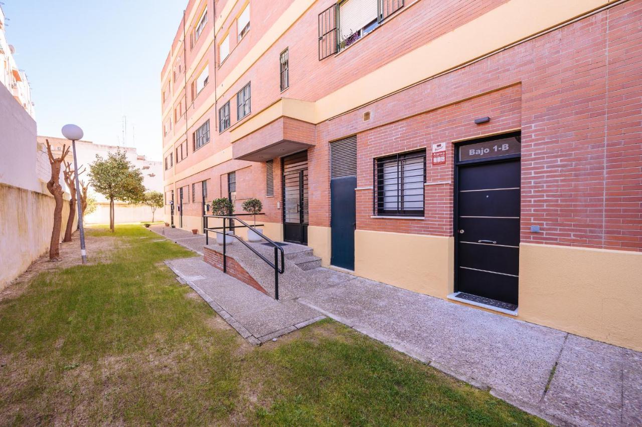 Ferienwohnung Urban Pulses Nervion Sevilla Exterior foto